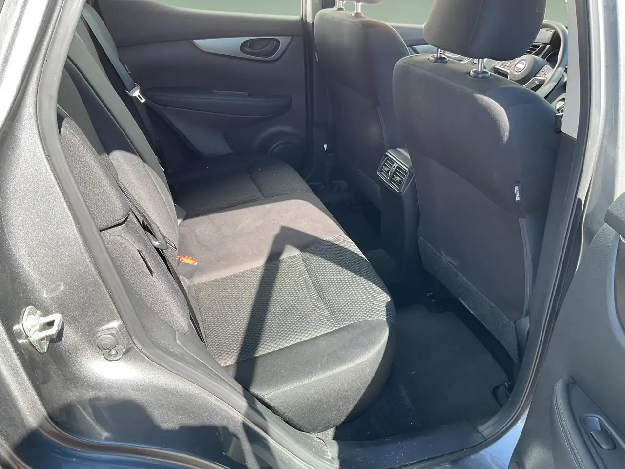 Nissan Qashqai снимка Nissan Qashqai
