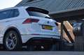 Volkswagen Tiguan 1.5 TSI ACT R-Line | TREKHAAK | CAMERA | DEALER ON Wit - thumbnail 26