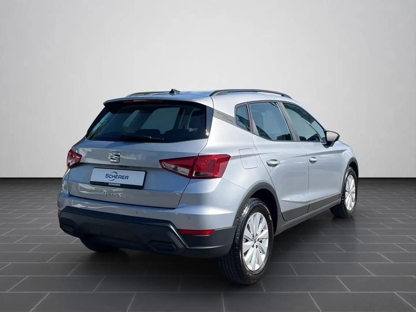 SEAT Arona 1.0 TSI Style Argintiu - 2