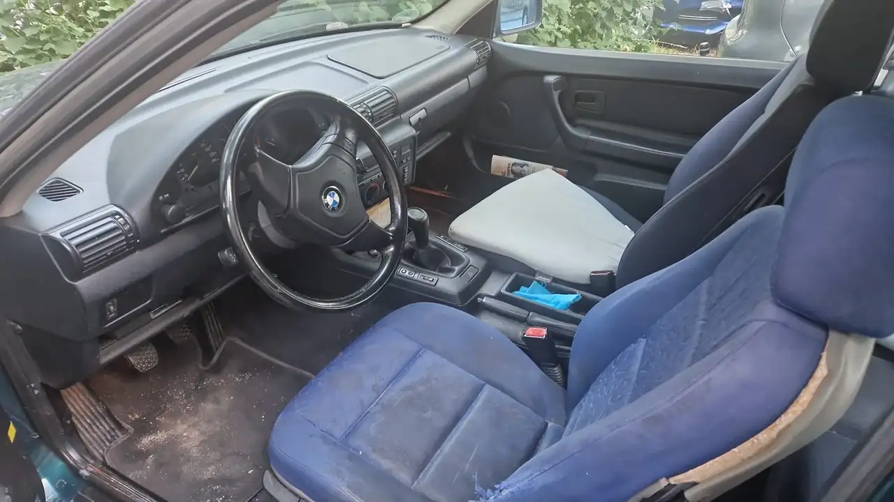 BMW 316i compact, foto 3