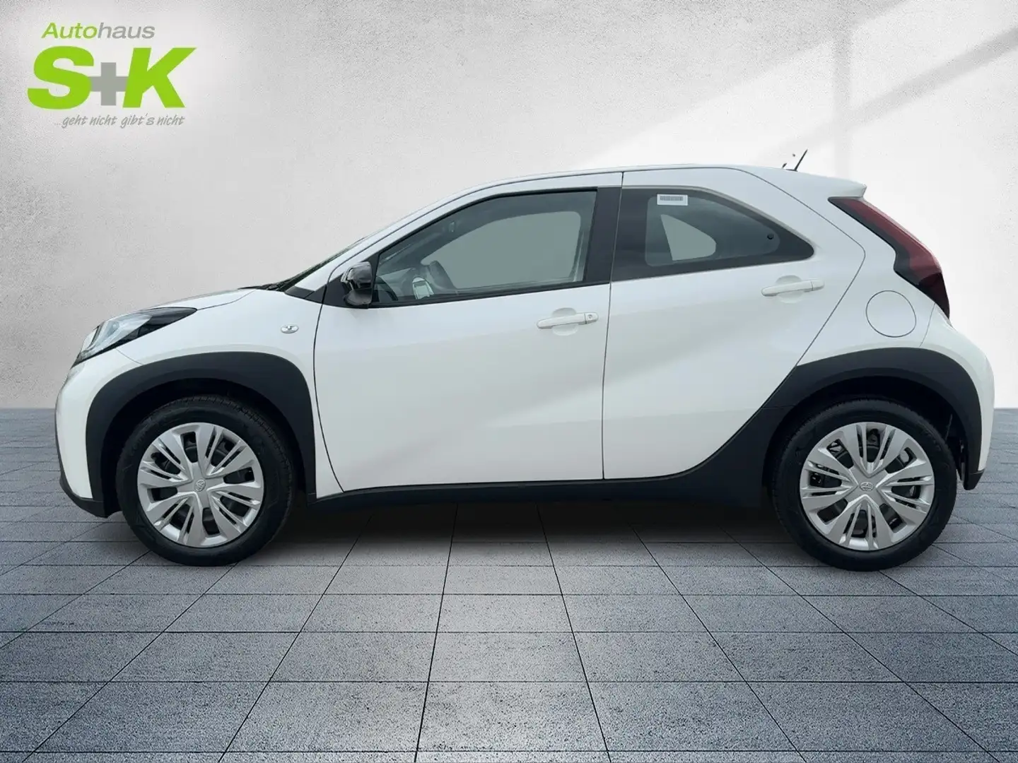 Toyota Aygo X 1,0-l-VVT-i, 5-Türer, Play Blanc - 2