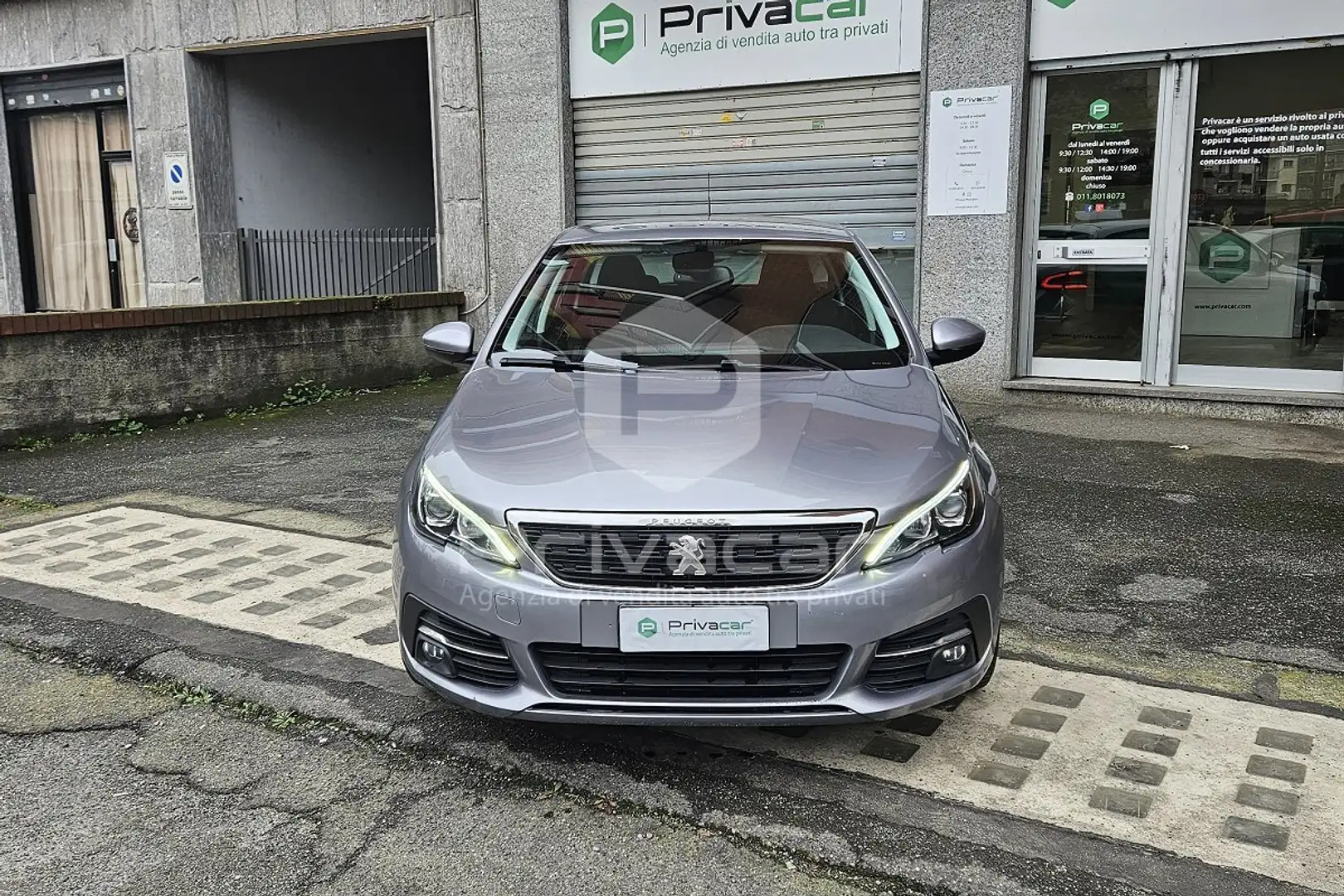 Peugeot 308 308 PureTech Turbo 110 S&S SW Active Silber - 2
