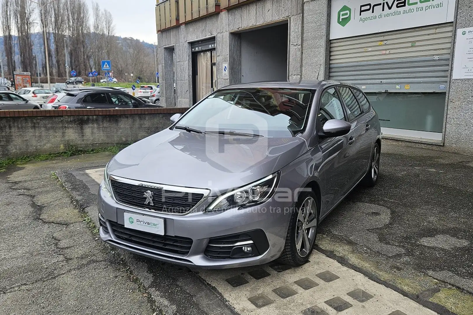 Peugeot 308 308 PureTech Turbo 110 S&S SW Active Silber - 1