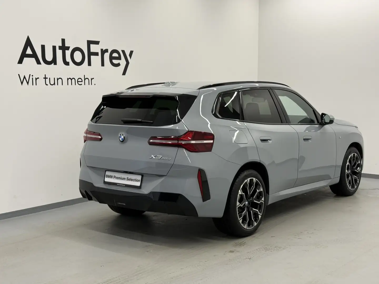 BMW X3 20d xDrive Grau - 2