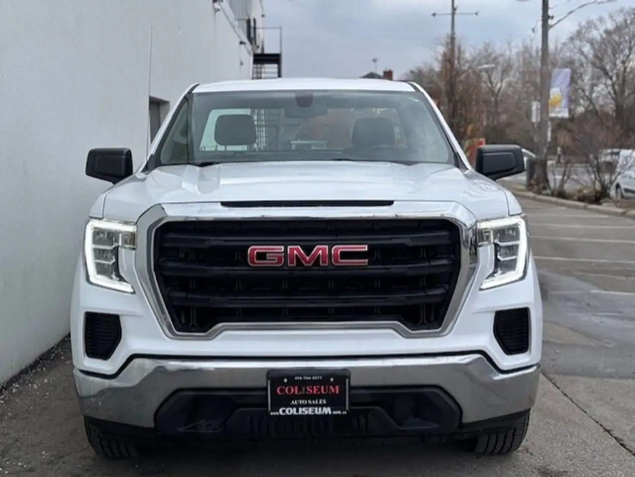 GMC Sierra 1500 снимка GMC Sierra 1500