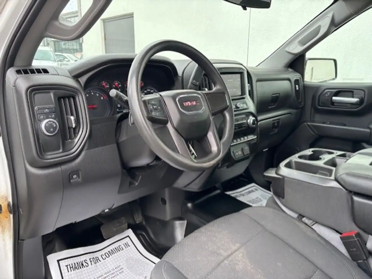 GMC Sierra 1500 снимка GMC Sierra 1500