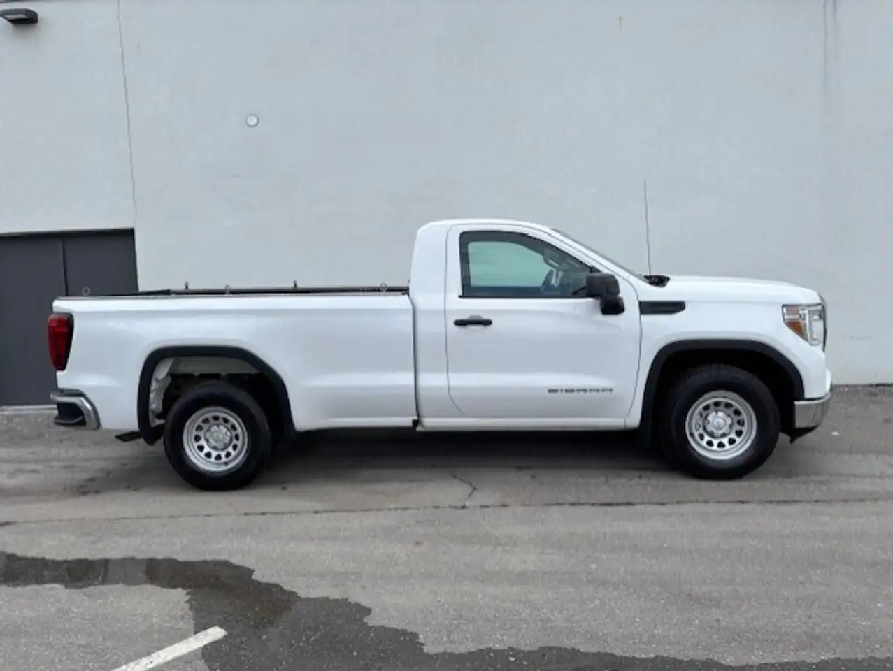 GMC Sierra 1500 снимка GMC Sierra 1500