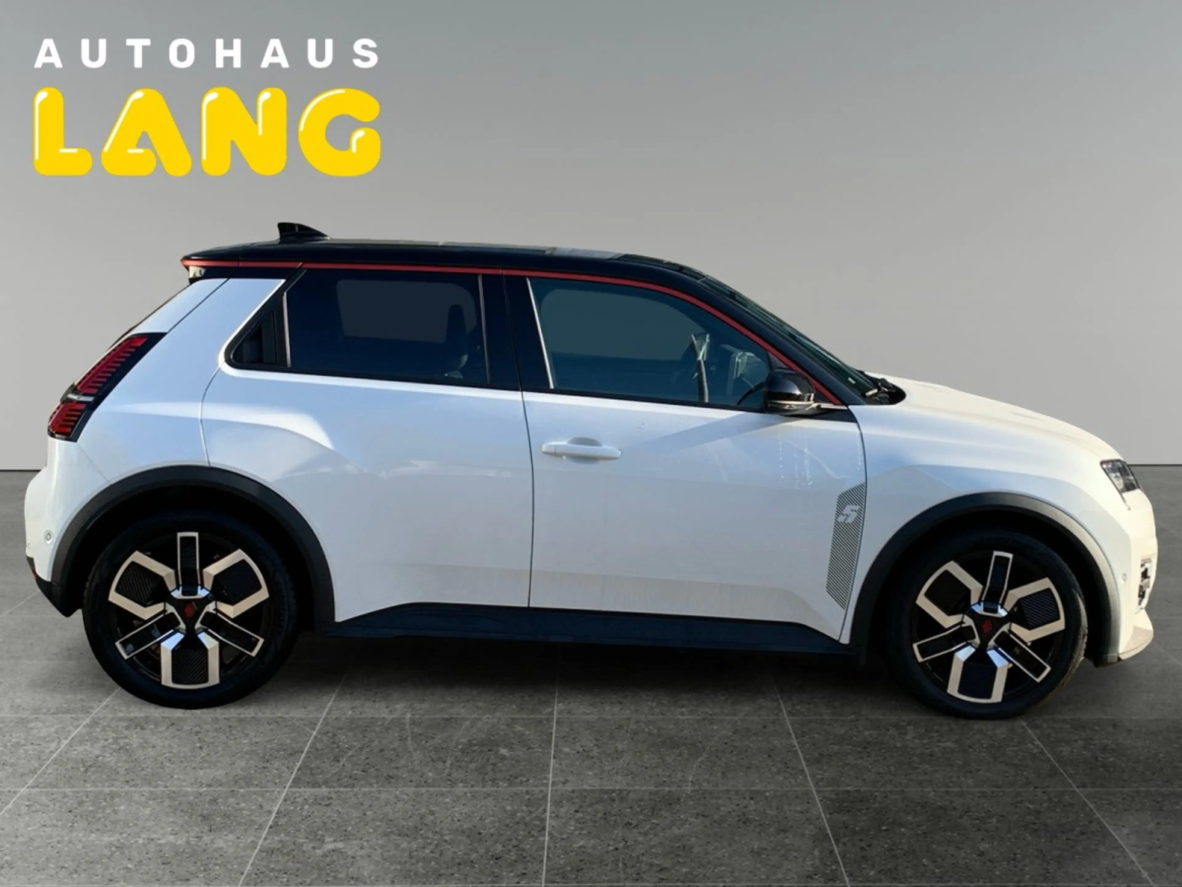 Renault R 5 R5  E-Tech 100% electric  Techno 120 Urban Range — photo 6