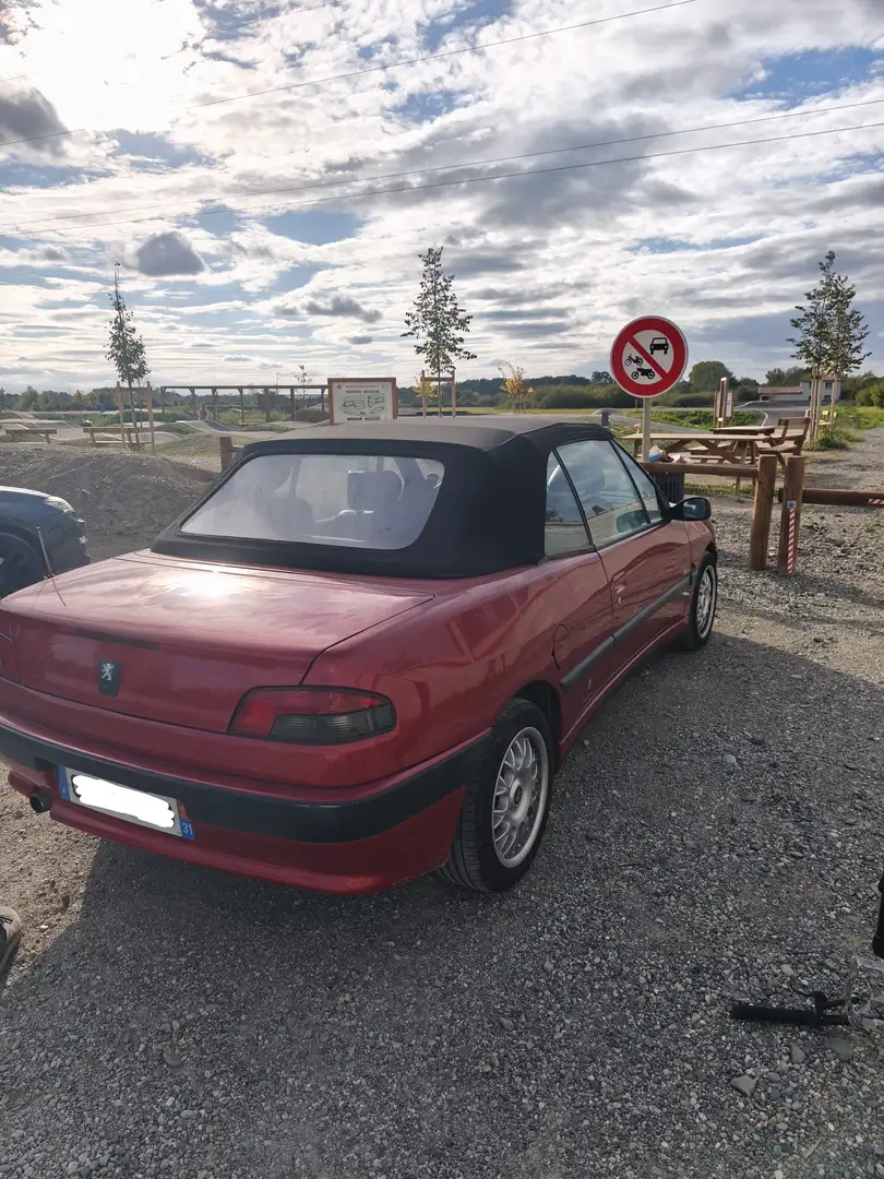 Peugeot 306 306 Cabriolet 2.0i 16V Rouge - 2