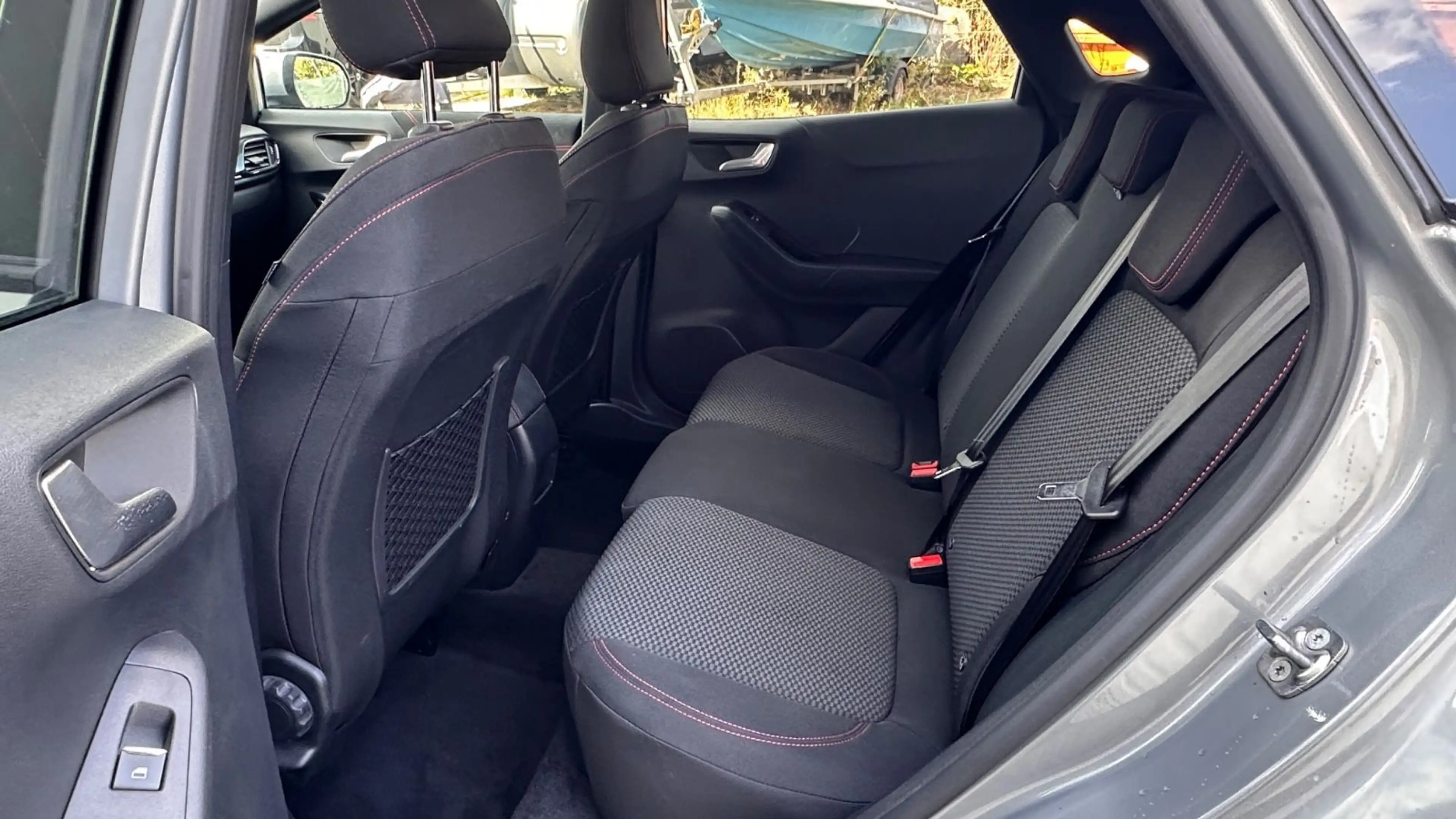 Ford Puma ST-Line, Hybrid, Vollausstattung, Automatik — photo 11