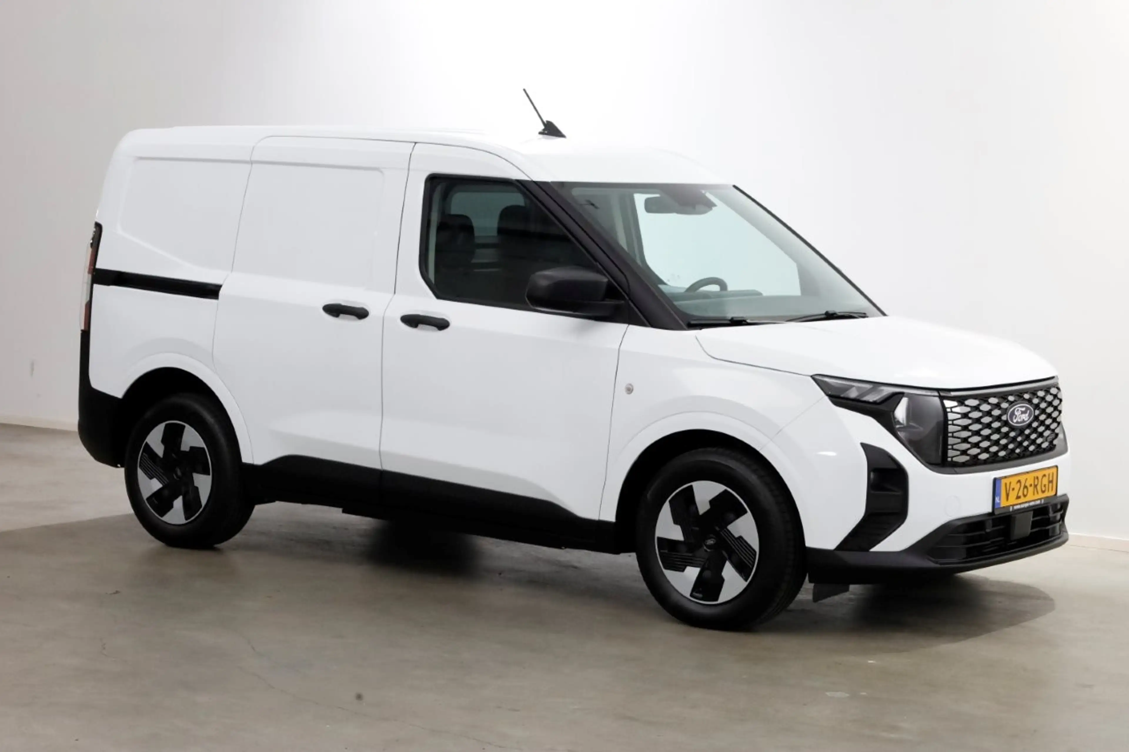 Ford Transit Courier E-Transit Trend 44 kWh 100% Elektrisch Airco/Camer — photo 11