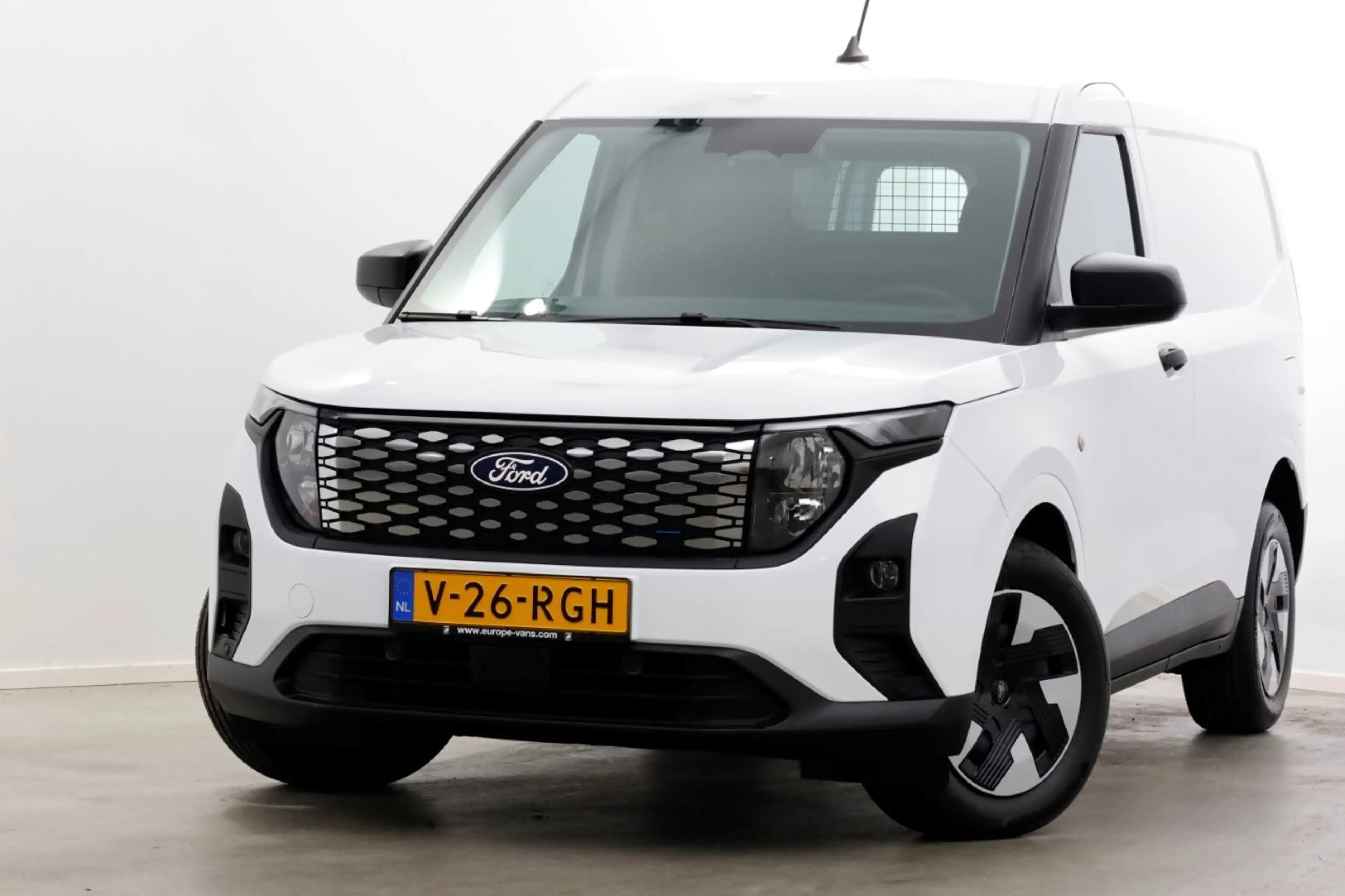 Ford Transit Courier E-Transit Trend 44 kWh 100% Elektrisch Airco/Camer