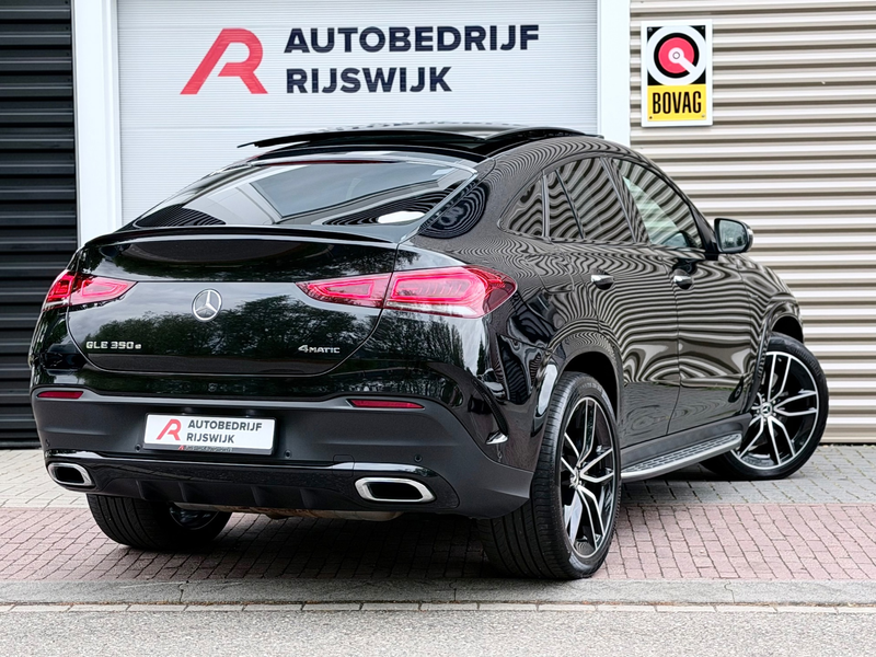 Mercedes-Benz GLE 350 Coupé e 4MATIC AMG Pano/Burmester/360 — photo 4