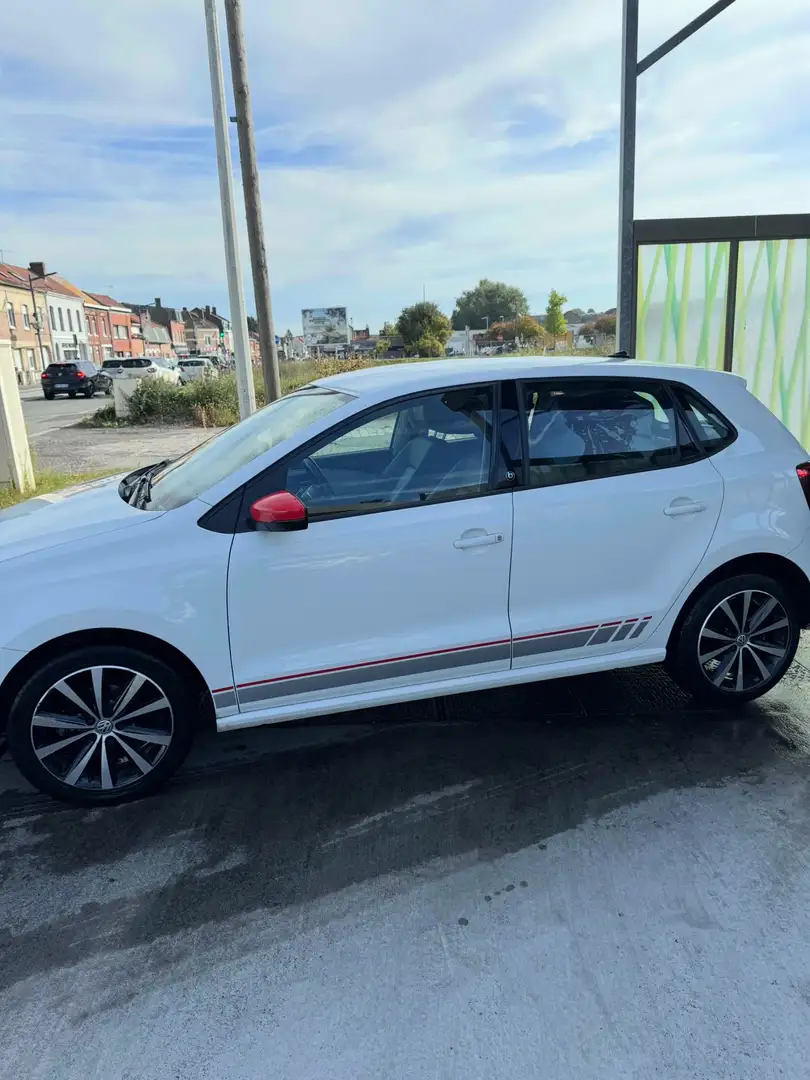 Volkswagen Polo 1.2 TSI 90 BMT Beats Audio Blanc - 1
