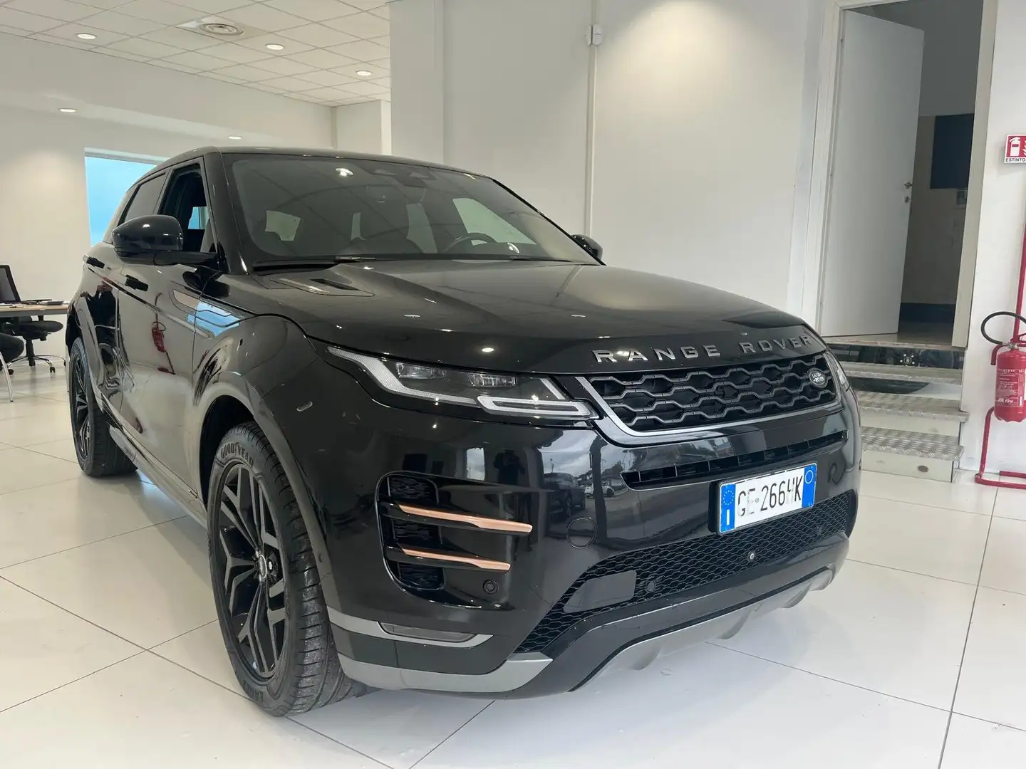 Land Rover Range Rover Evoque Range Rover Evoque 2.0d i4 mhev R-Dynamic SE auto Nero - 1