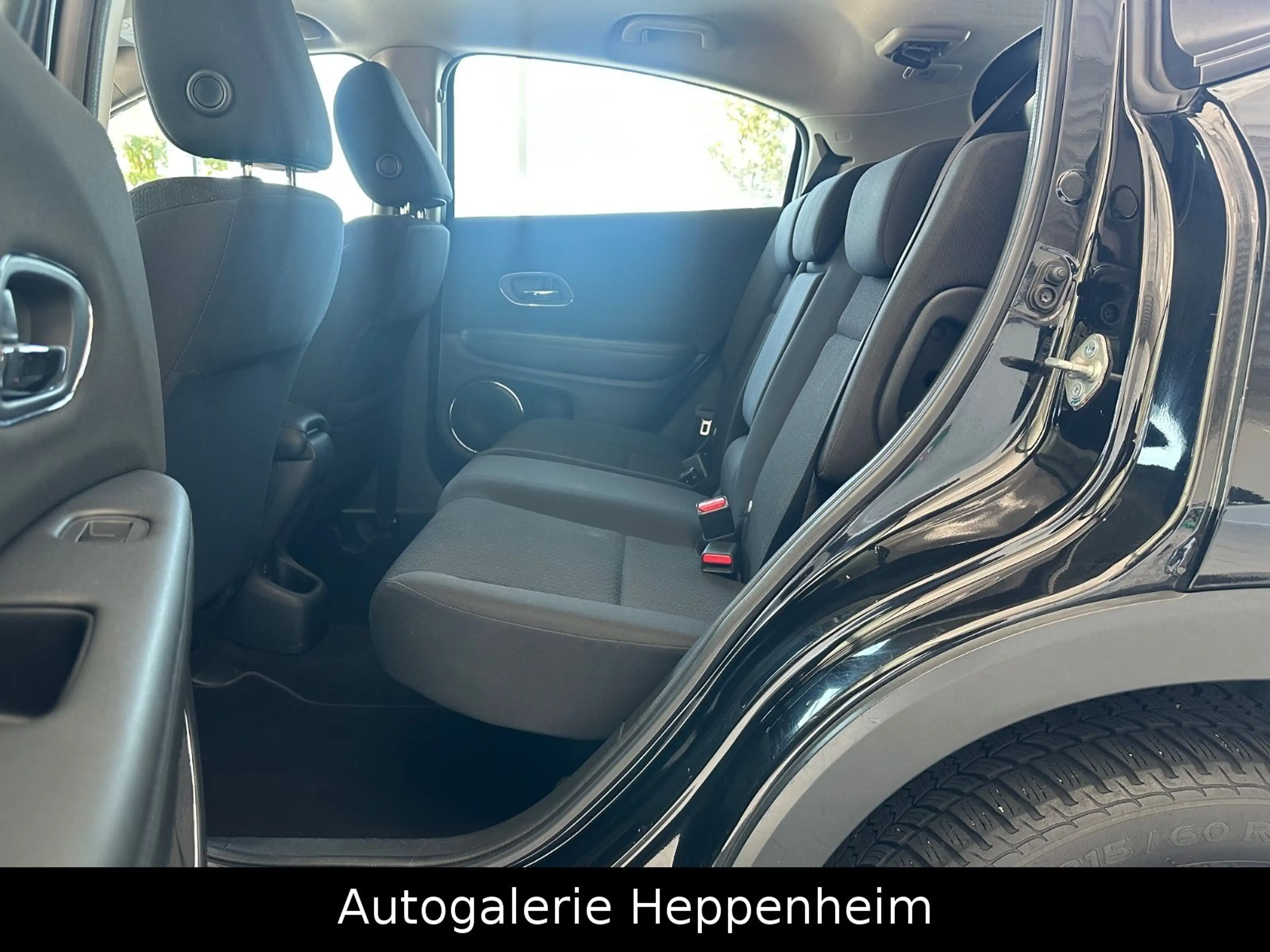 Honda HR-V Elegance — photo 13