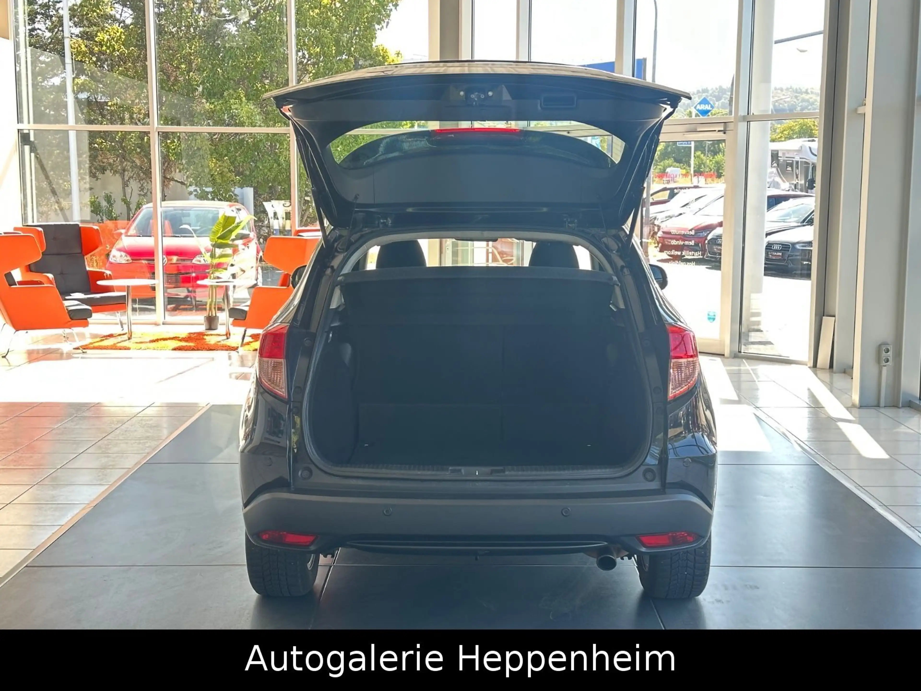 Honda HR-V Elegance — photo 10