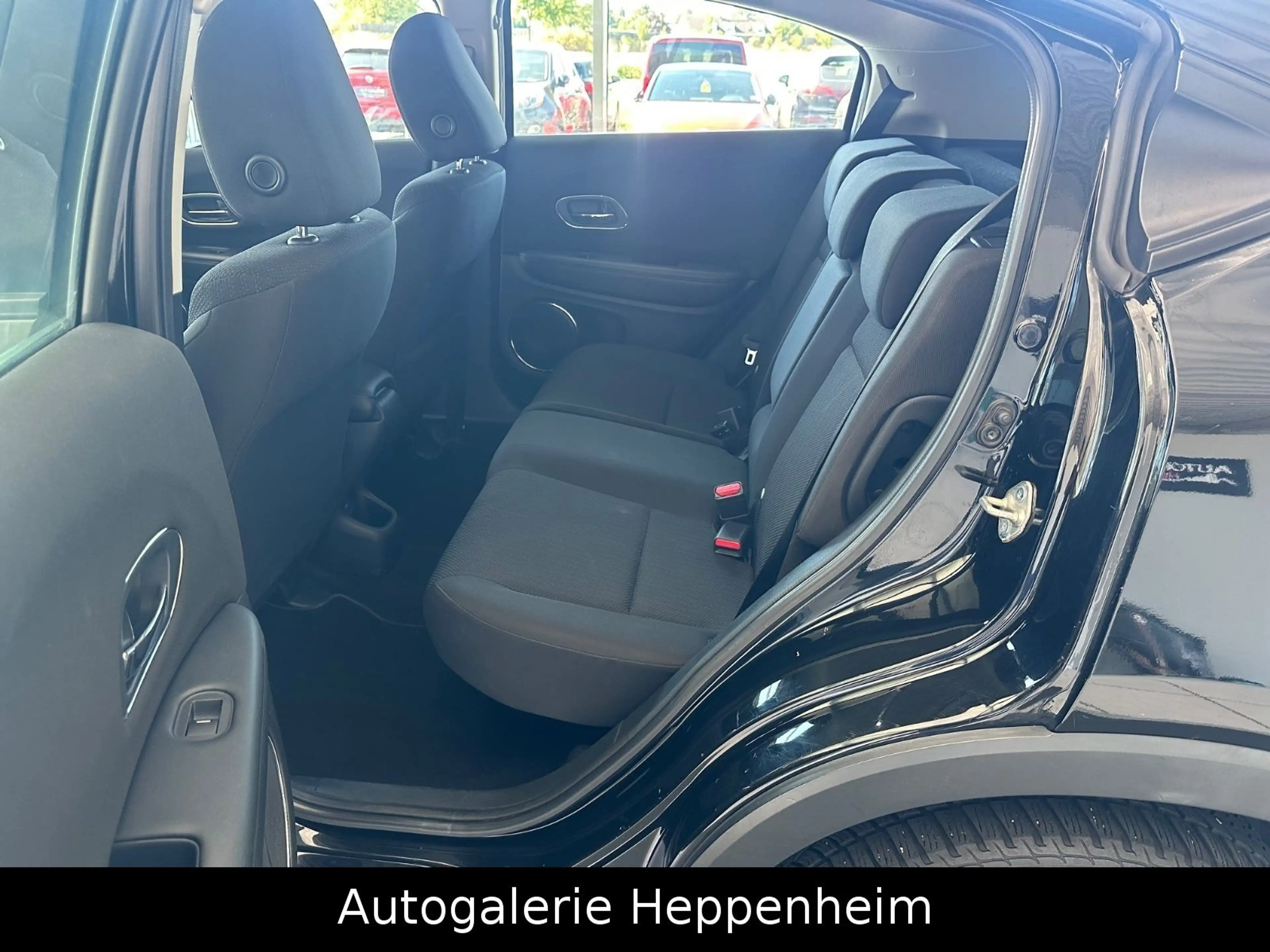 Honda HR-V Elegance — photo 11