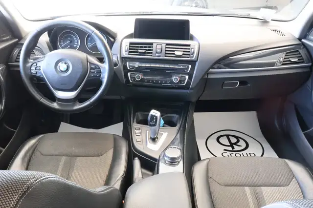 BMW 1 Series view 8