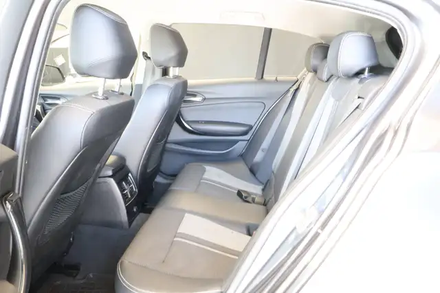 BMW 1 Series view 11