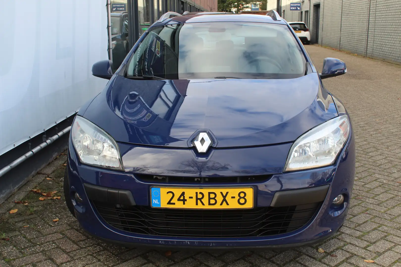 Renault Megane Estate 1.6 Expression Trekhaak l Airco l Navigatie Blauw - 2