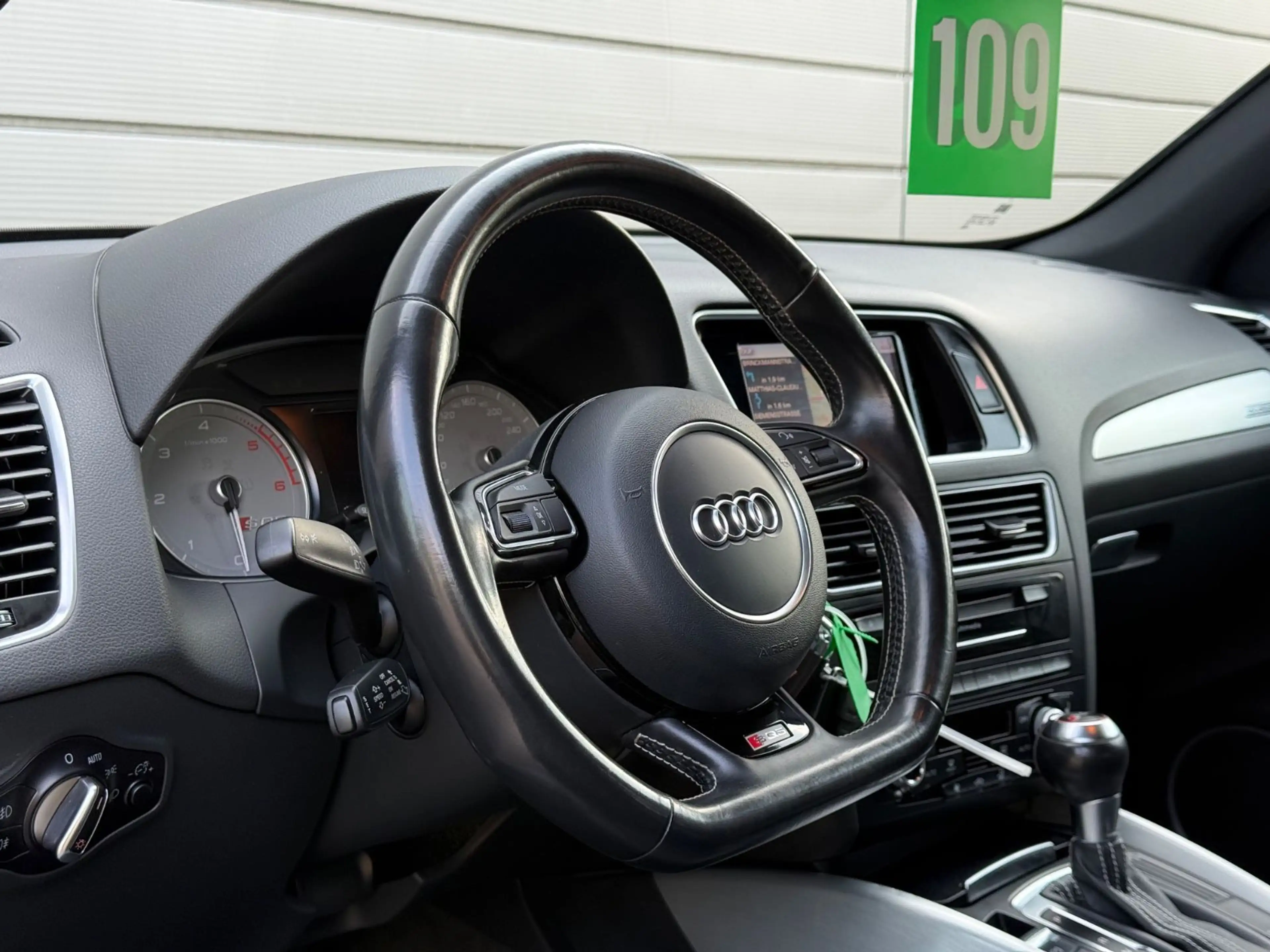 Audi SQ5 3.0 TDI plus quattro *HU/AU NEU*SHZ*TEMPO* — photo 14