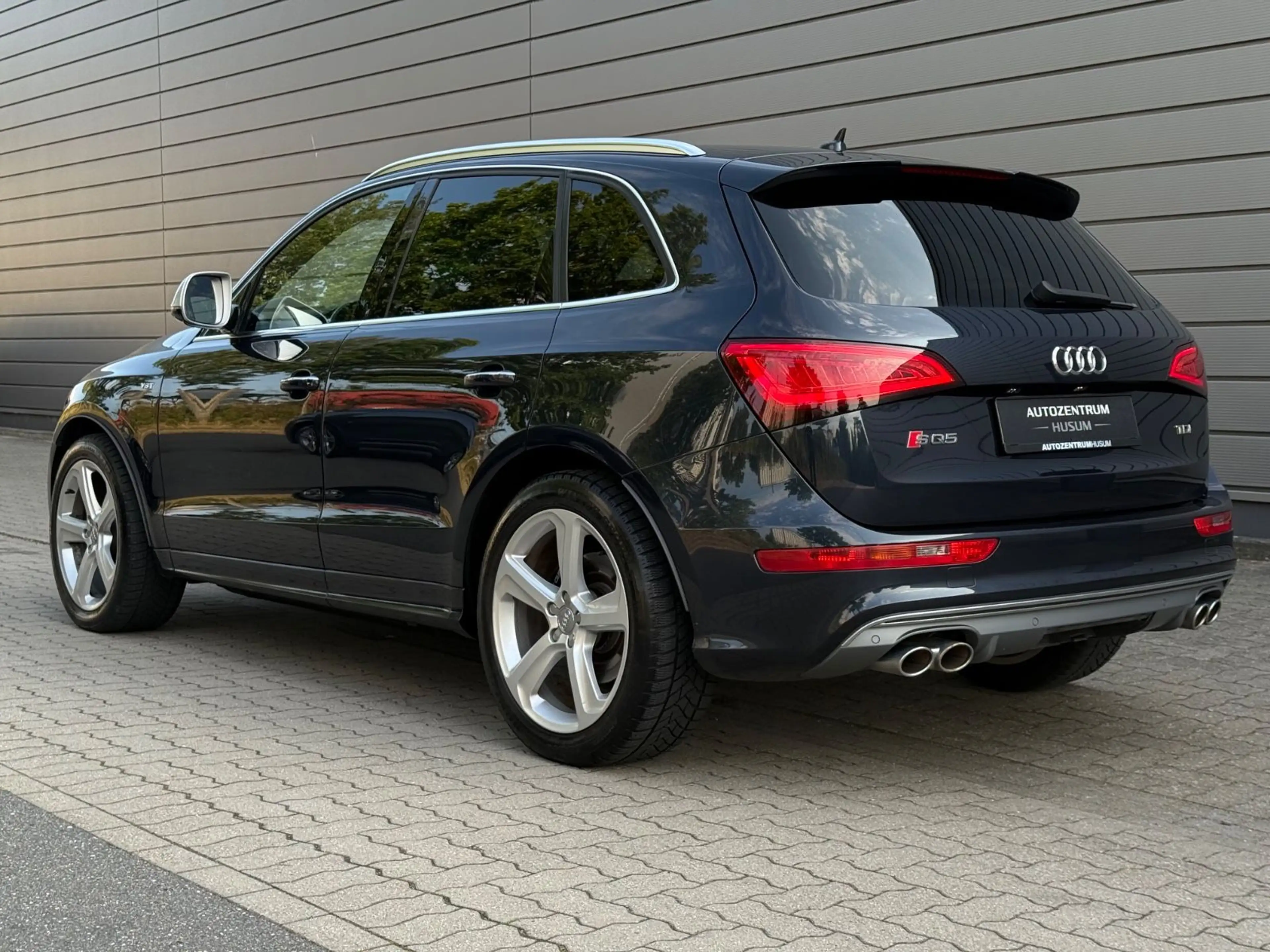 Audi SQ5 3.0 TDI plus quattro *HU/AU NEU*SHZ*TEMPO* — photo 8