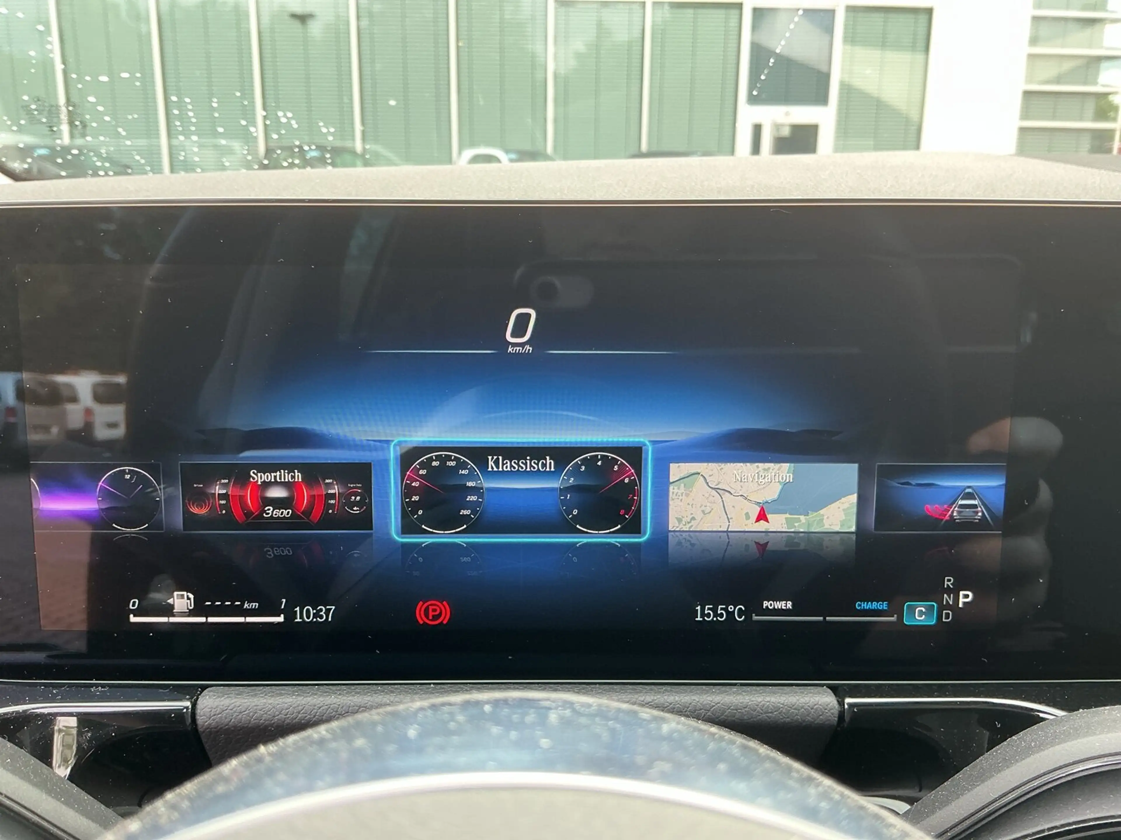 Mercedes-Benz GLA 200 GLA 200 MBUX Prem RüCam Spur WinterPak Totw AHK — photo 12