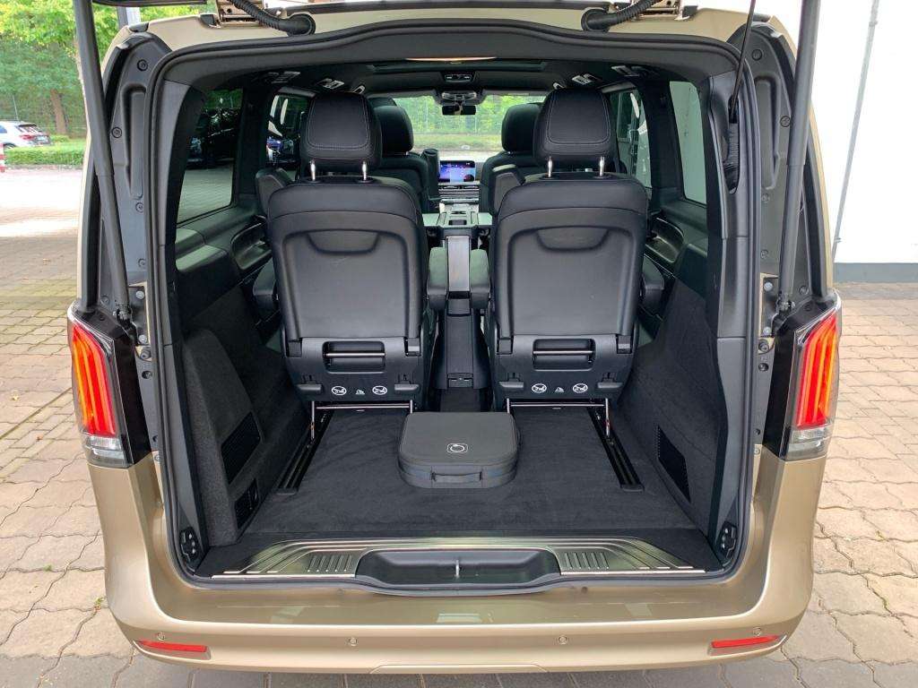 Mercedes-Benz EQV 300