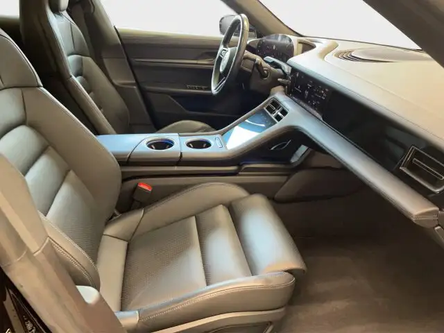 Porsche Taycan Cross Turismo 4S LEASINGAKTION Navi/Pano.-Dach/Autom./Klima/LED/Sound-System BOSE/Sitzhzg./eSitz./MF-Lenkrad/Tempomat Ansicht 11