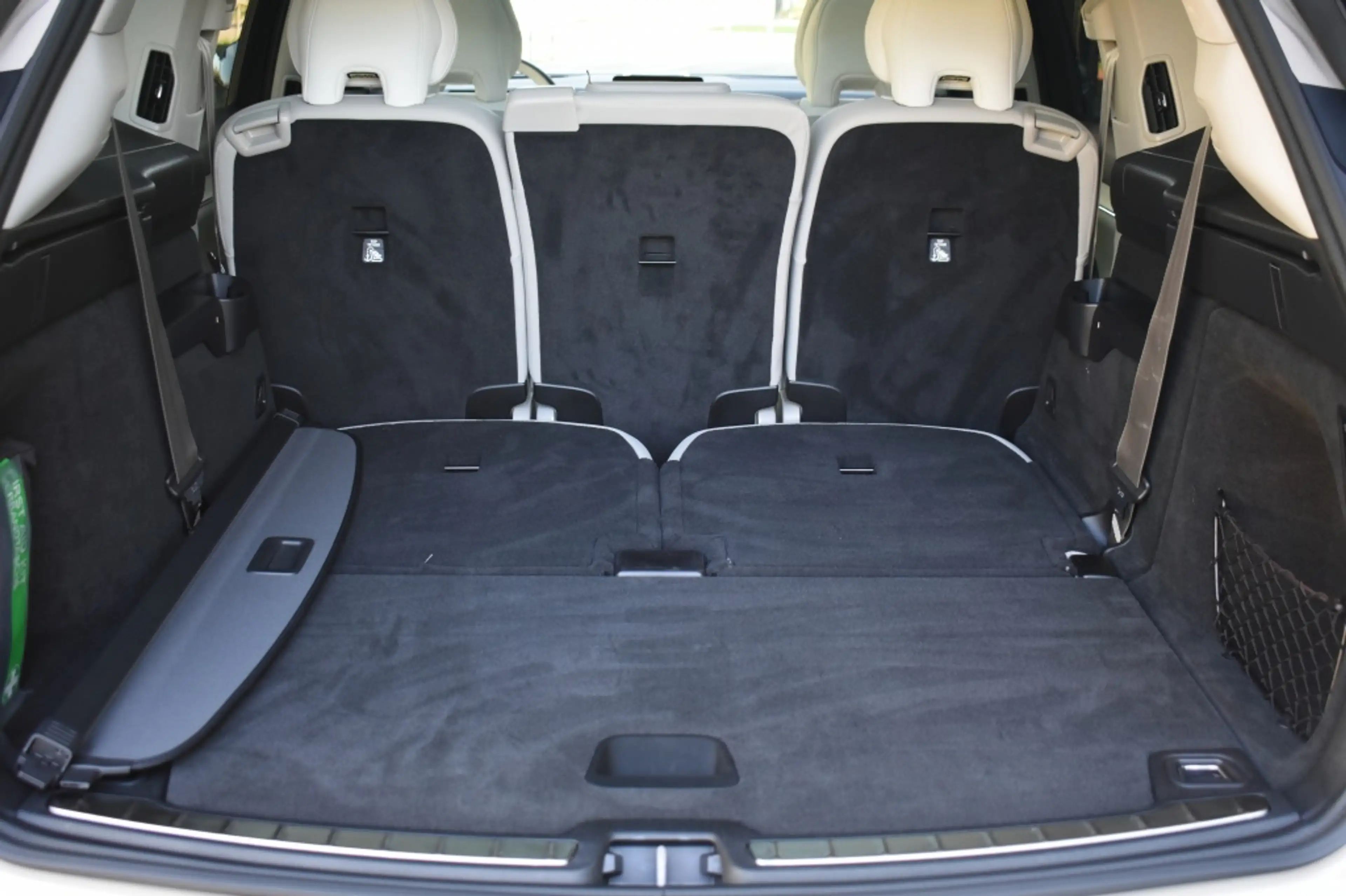 Volvo EX90 Twin Performance Ultra 517pk/111kWh | 22'' | Pilot — photo 38