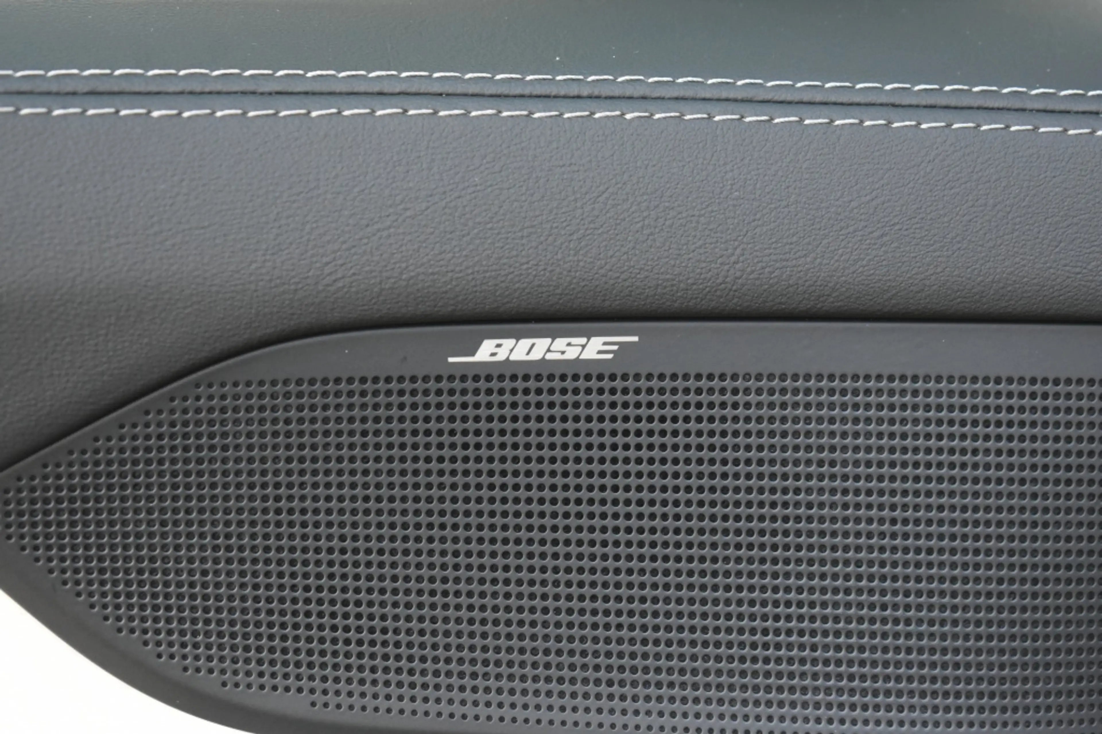 Volvo EX90 Twin Performance Ultra 517pk/111kWh | 22'' | Pilot — photo 26