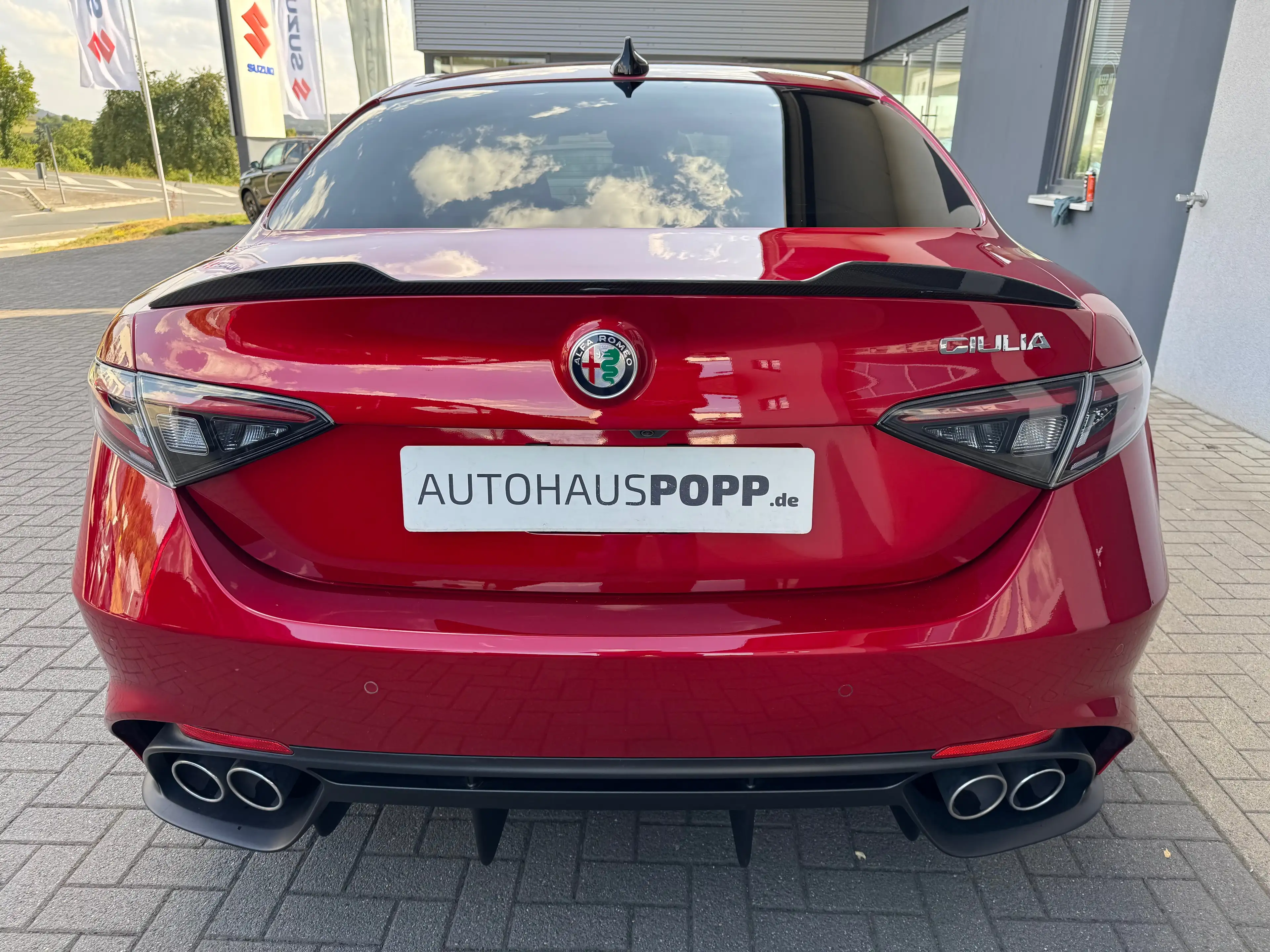 Alfa Romeo Giulia Giulia 2.9 V6 Bi-Turbo AT8 Quadrifoglio — photo 5