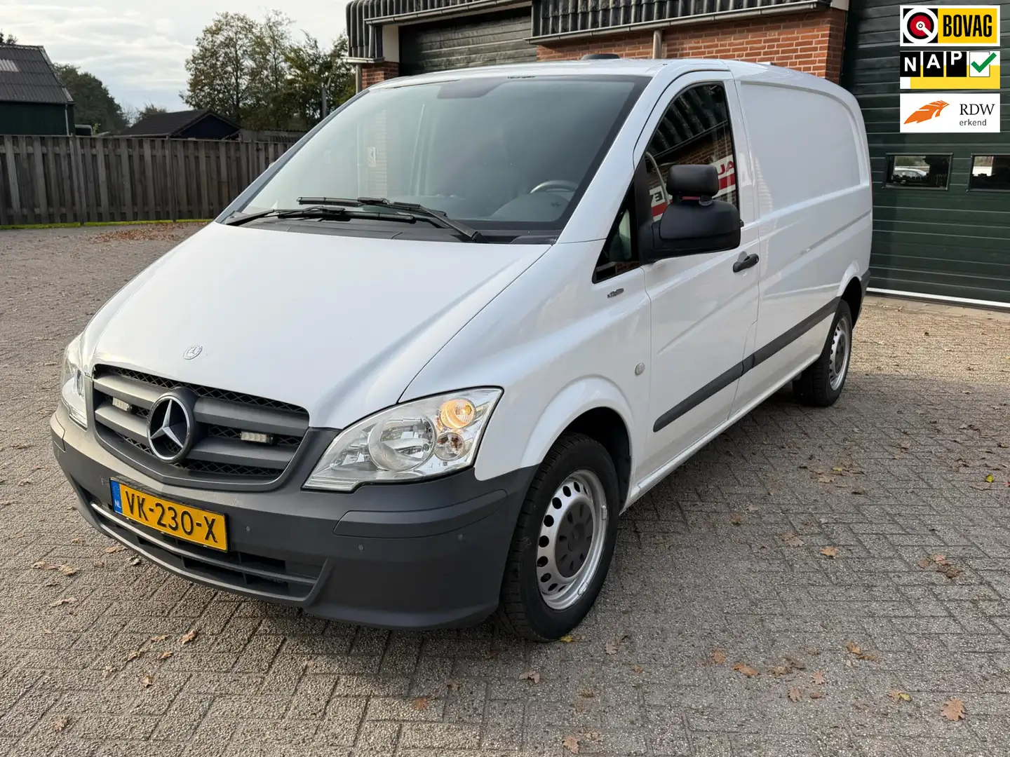 Mercedes-Benz Vito 113 CDI L1 Automaat Airco Cruise PDC Trekhaak Wit - 1