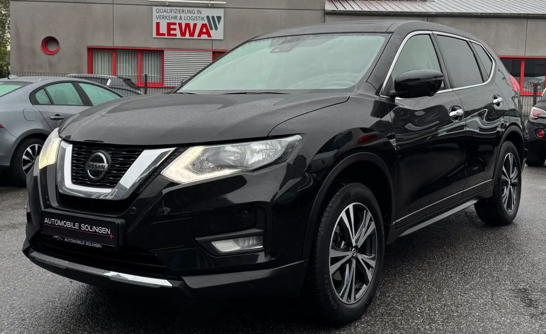 Nissan X-Trail N-Way NAV+PANO+PDC+RFK+AHK+BLUE+ALLW+AUT Schwarz - 1