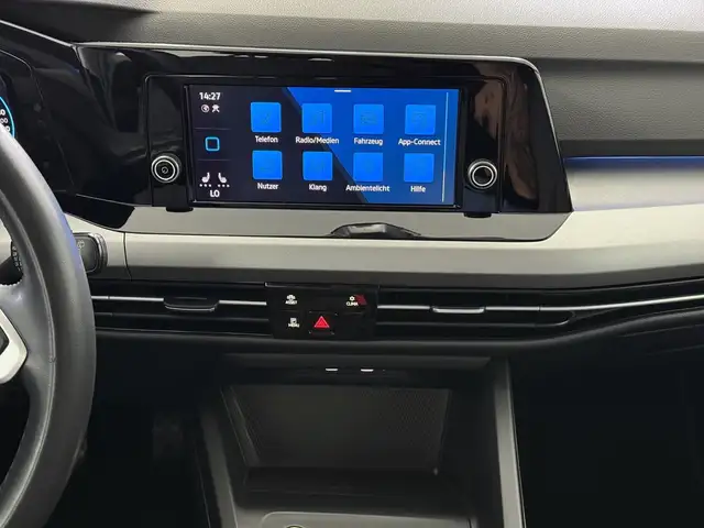 Volkswagen Golf view 11