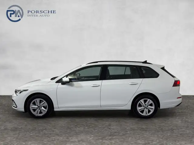 Volkswagen Golf view 3