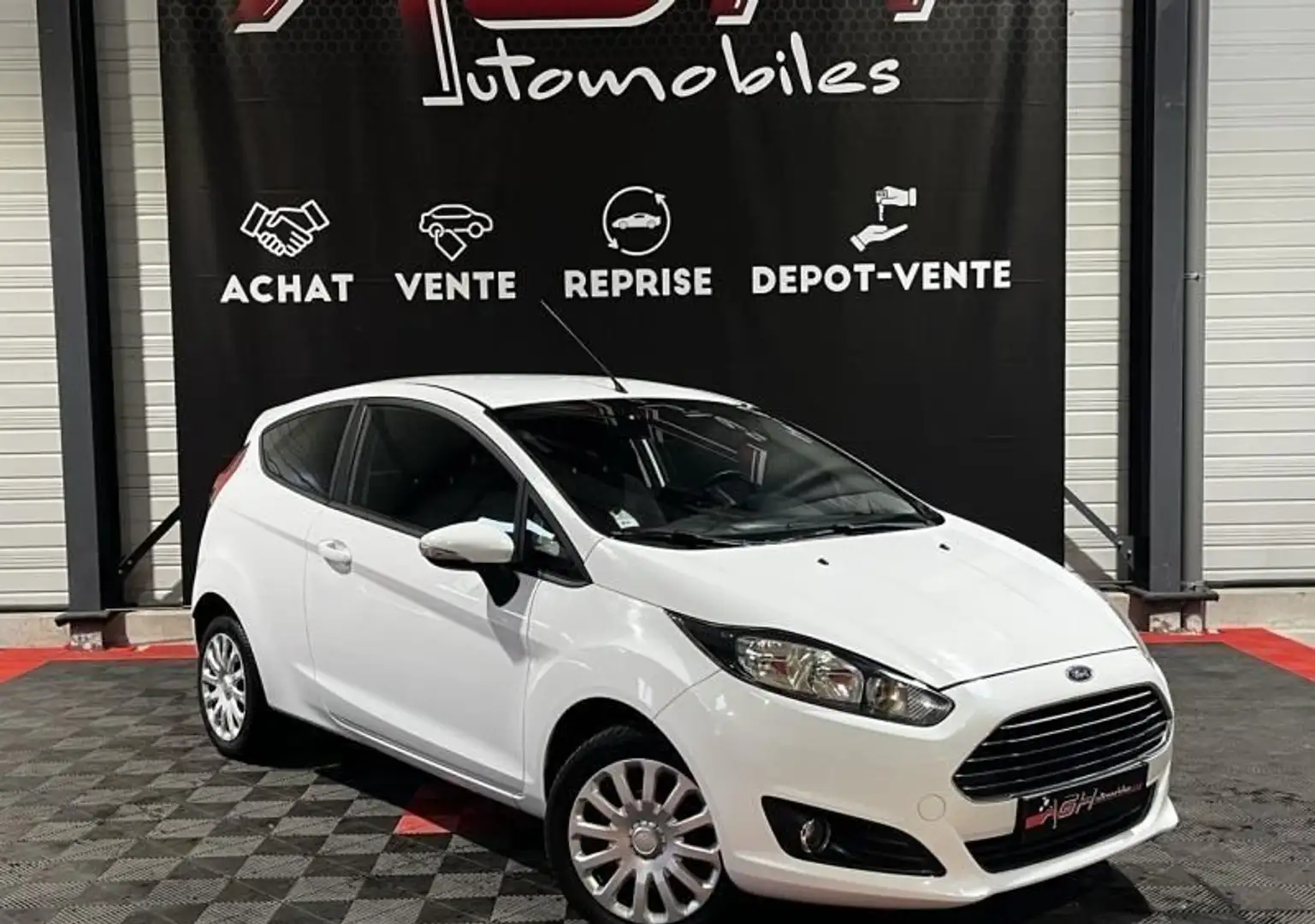 Ford Fiesta 1.25 60ch Ambiente 3p Blanc - 2