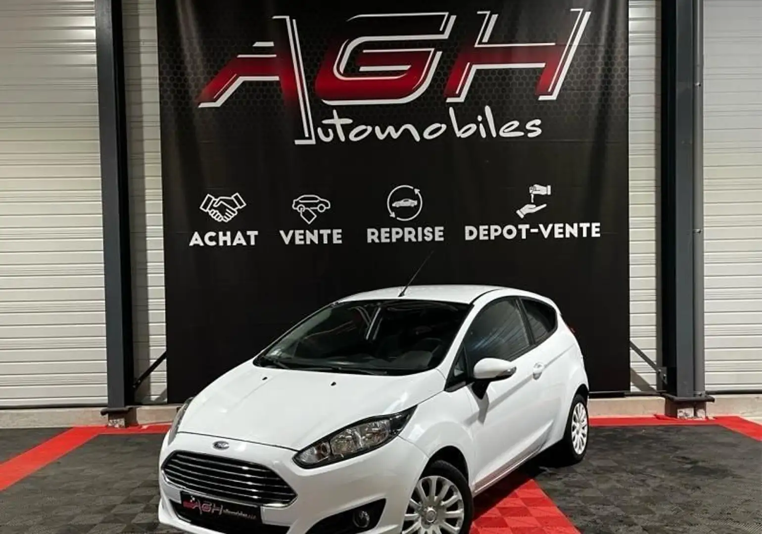 Ford Fiesta 1.25 60ch Ambiente 3p Blanc - 1