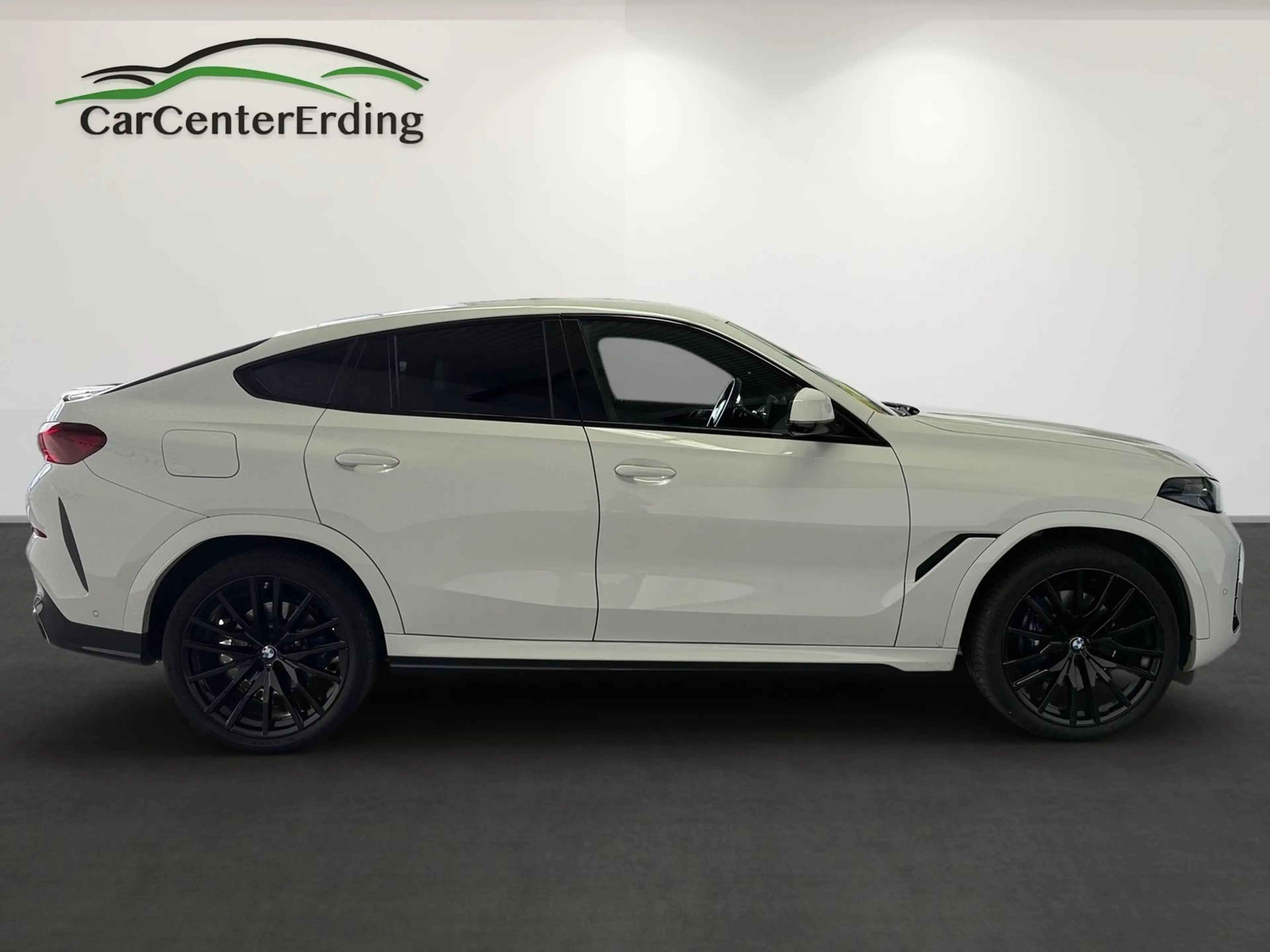 BMW X6 40ixDrive*M Sport*a.LED*Navi*360*Pano*HUD*H&K — photo 3