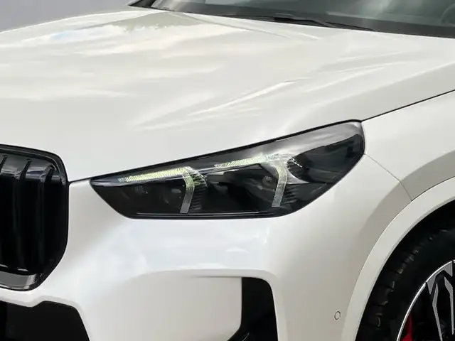 BMW X1 xDrive25e U11 XB2 Ansicht 4