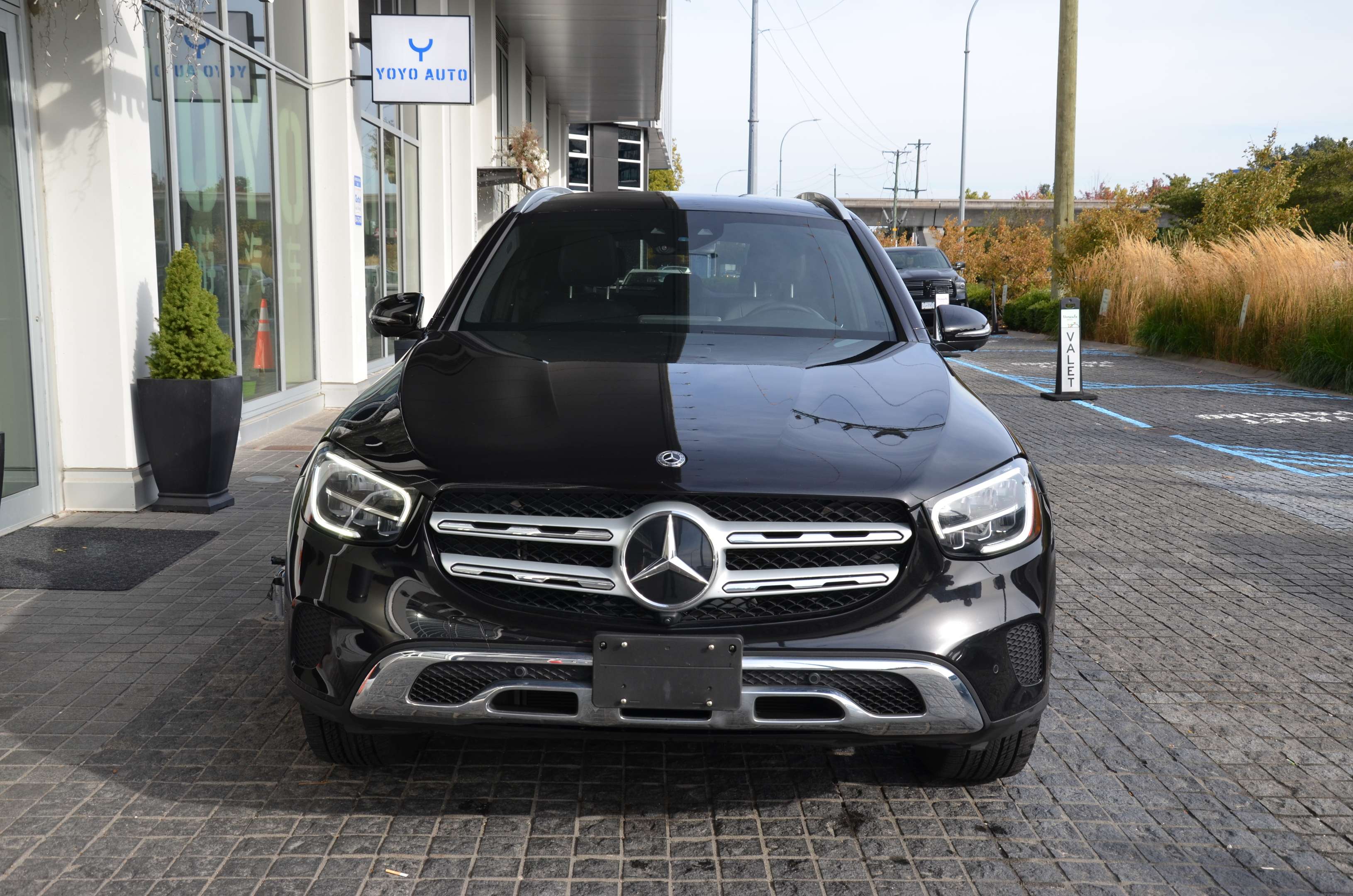 2020 Mercedes-Benz GLC GLC 300 4MATIC SUV — снимка 1
