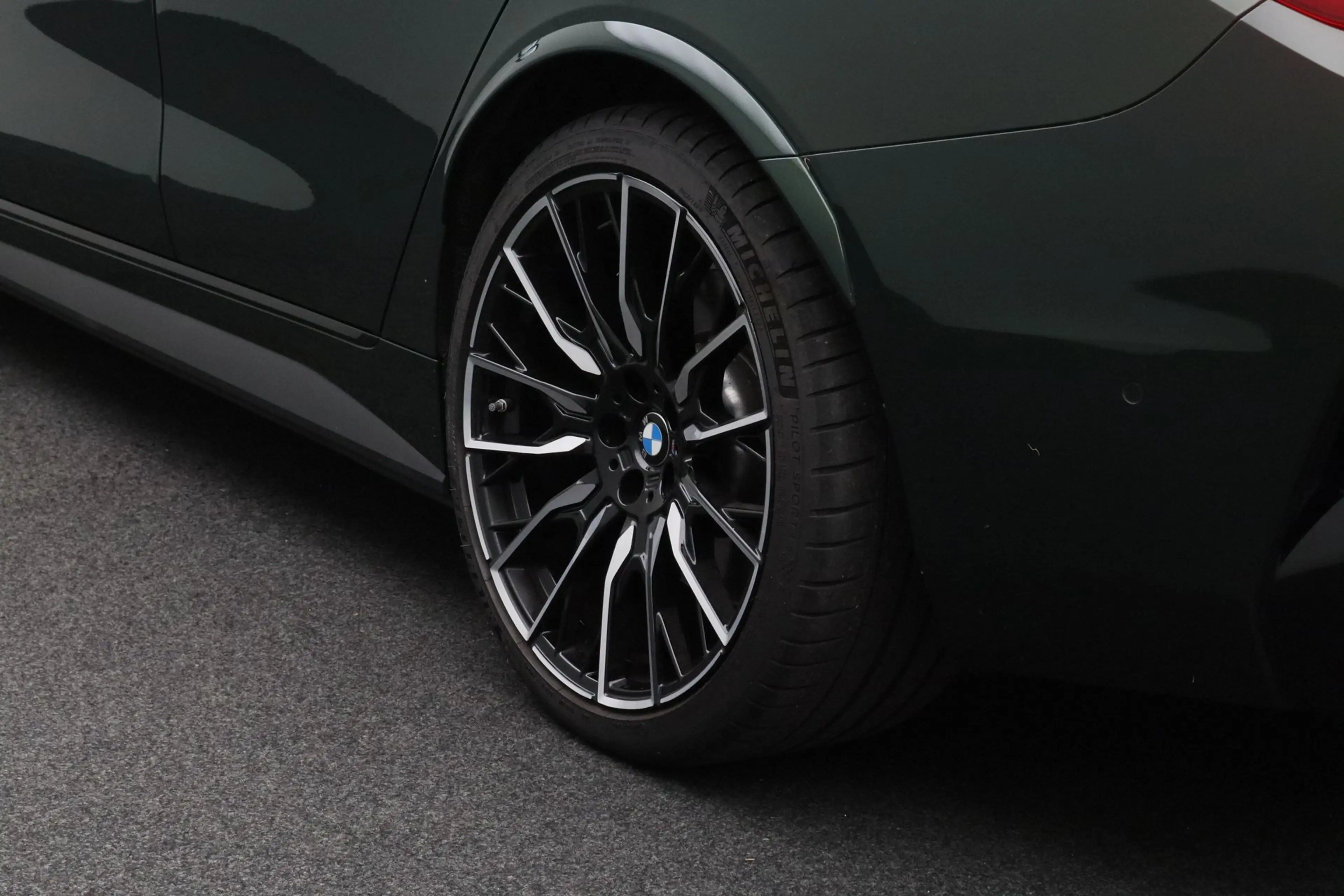 BMW i4 M50 High Executive 84 kWh M 50 Jahre Ed | BMW Lase — photo 5