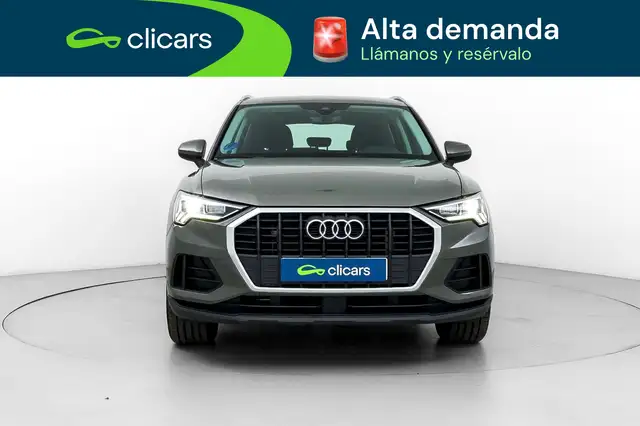 Audi Q3 view 2