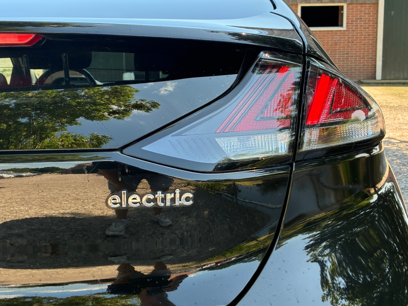 Hyundai IONIQ Premium EV 38 kWh | SOH 100 % + Leder + Stoel Verw — photo 9