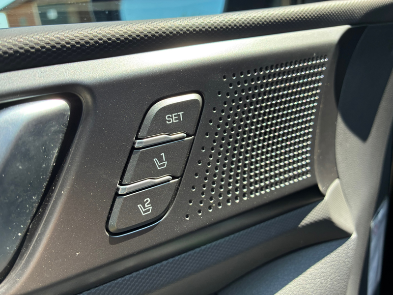 Hyundai IONIQ Premium EV 38 kWh | SOH 100 % + Leder + Stoel Verw — photo 18