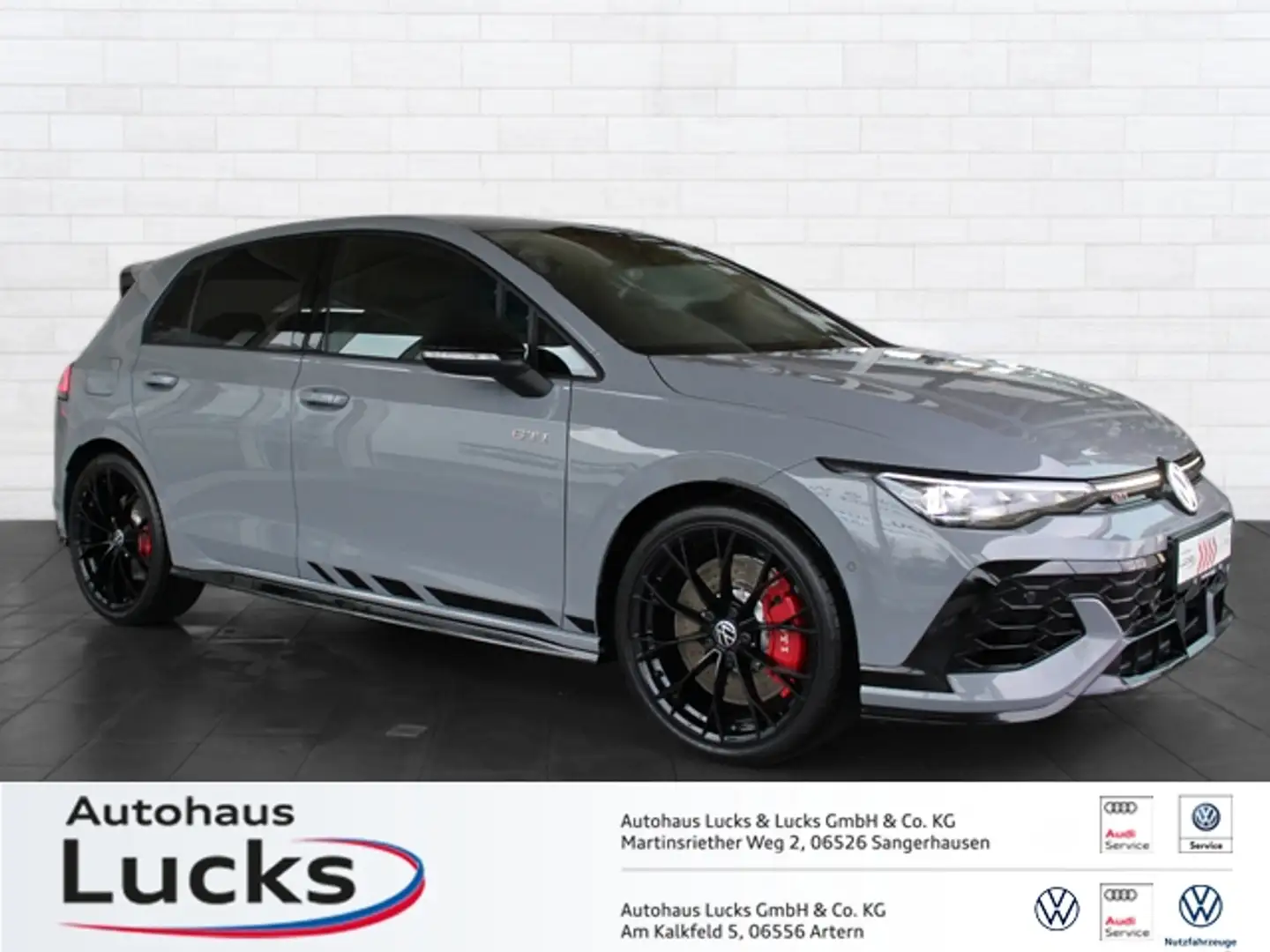 Volkswagen Golf GTI Clubsport  2,0 l TSI 221kW (300 PS) Akrapovic® Bl Šedá - 1