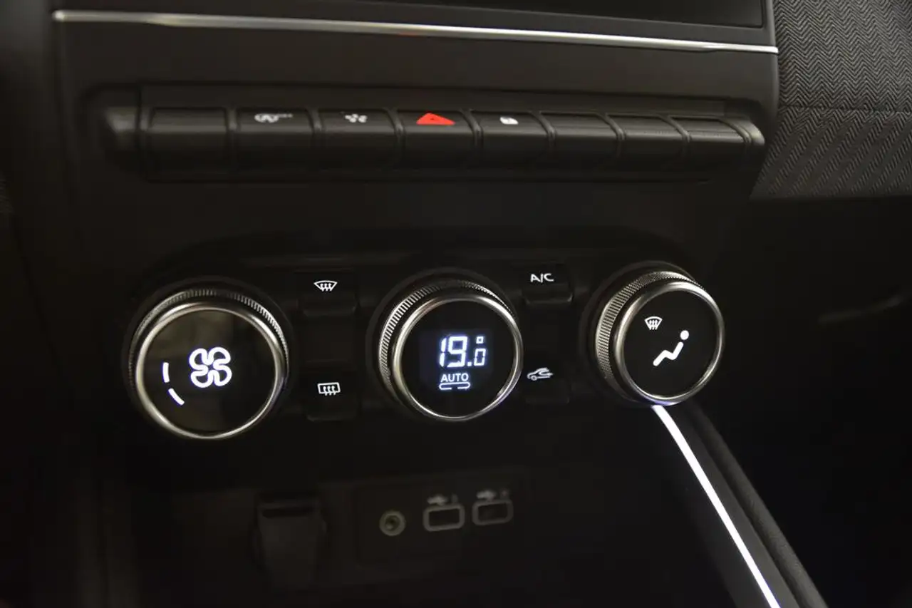 Renault Clio 1.0 tce Techno 90cv, миниатюра 11