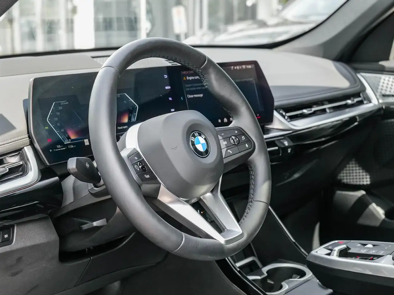 BMW X1 photo BMW X1