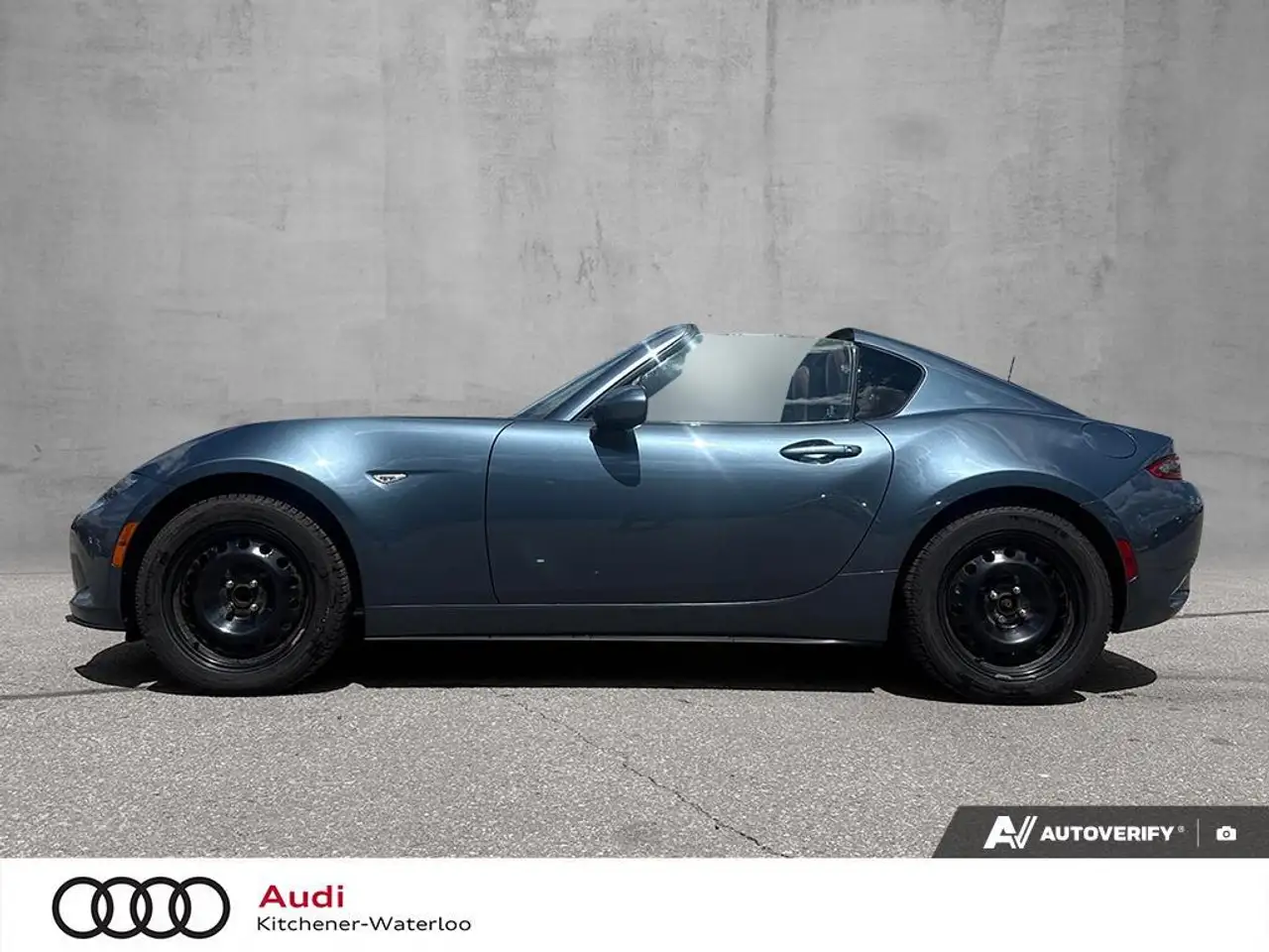 Mazda MX-5 Miata снимка Mazda MX-5 Miata